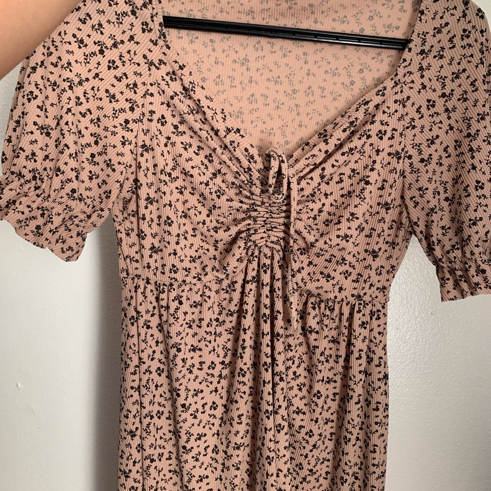 Boohoo maternity dress
